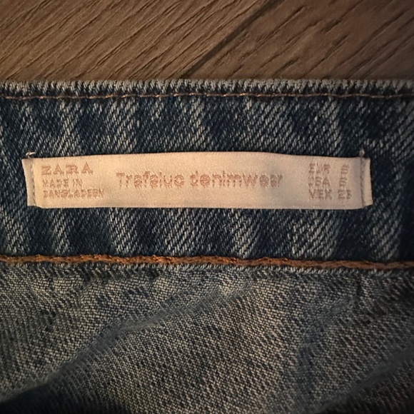 Zara Denim Skirt - Picture 4 of 4